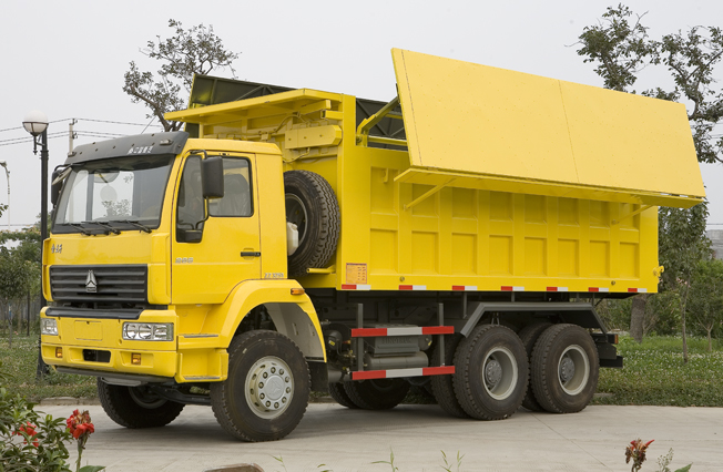 Golden prince 6*4 dump truck